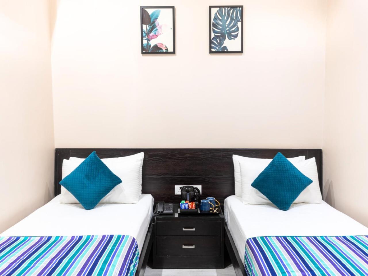 Hotel Ajanta - Free Airport Pick Up Service Nueva Delhi Exterior foto