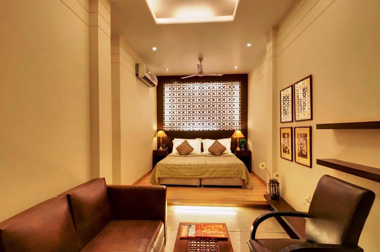 Hotel Ajanta - Free Airport Pick Up Service Nueva Delhi Exterior foto